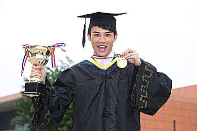 去往地狱送快递的射击冒险游戏 《地狱速递》宣传片首度曝光